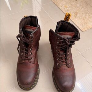 Dr. Martens Brown Leather UNISEX  Safety Boots